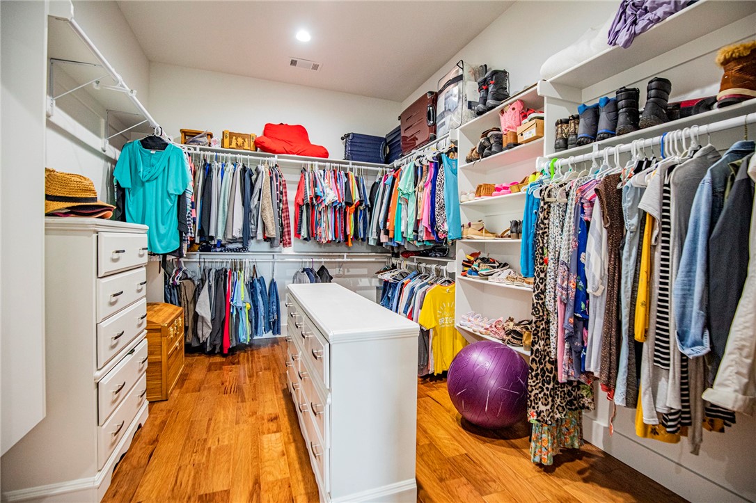 25-20-32-RURAL - Residential