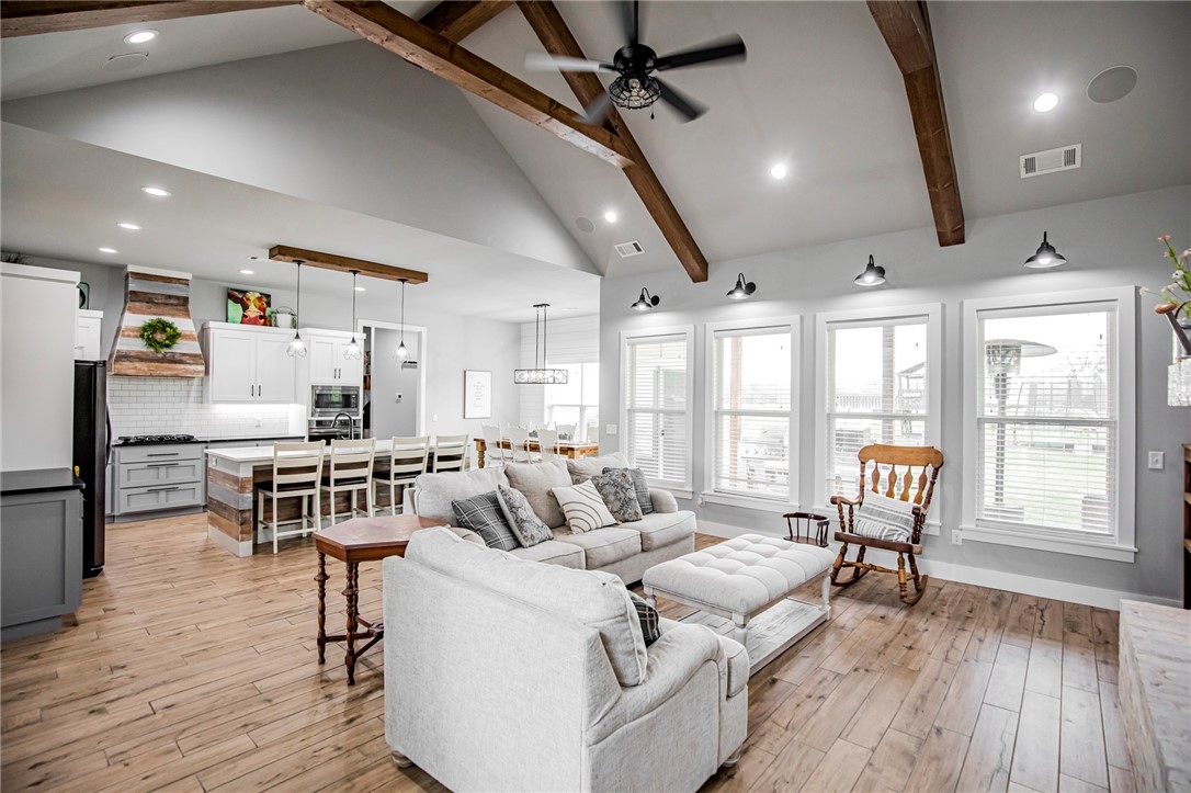 25-20-32-RURAL - Residential