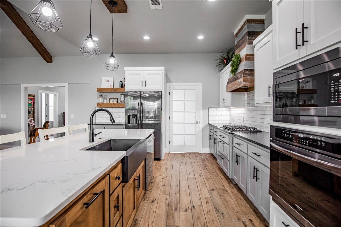 25-20-32-RURAL - Residential