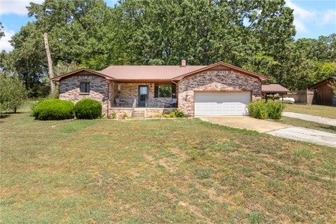 Photo of 1691 Brittain Cemetery Road, Harrison, AR 72601 (MLS # 1359853)
