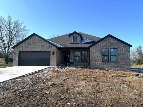 17 Olmsted Circle Bella Vista AR 72715