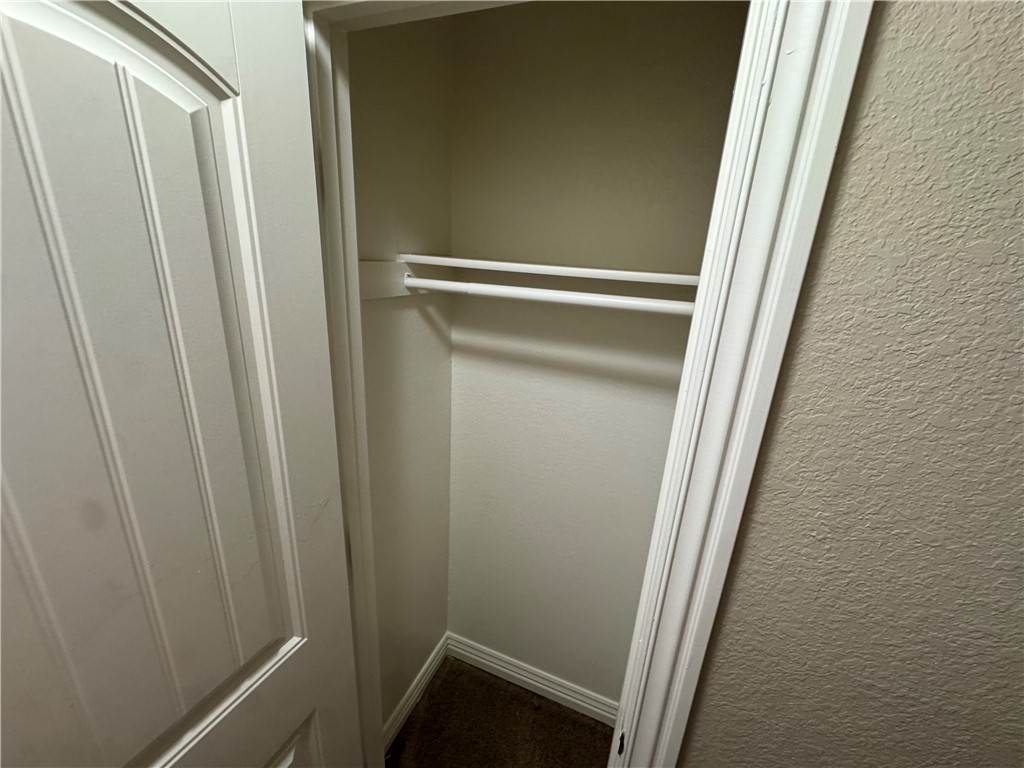 Wood Av. Condo-Hpr - Residential Lease