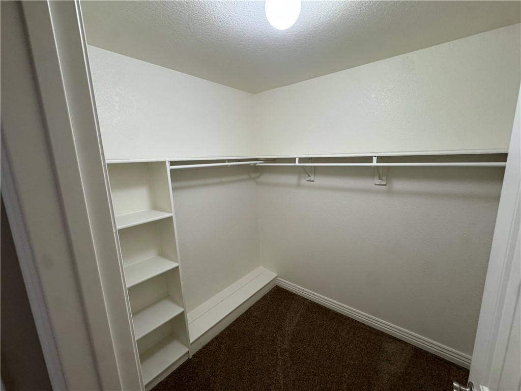 Wood Av. Condo-Hpr - Residential Lease