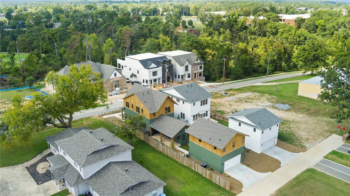 Arboretum Row - Residential