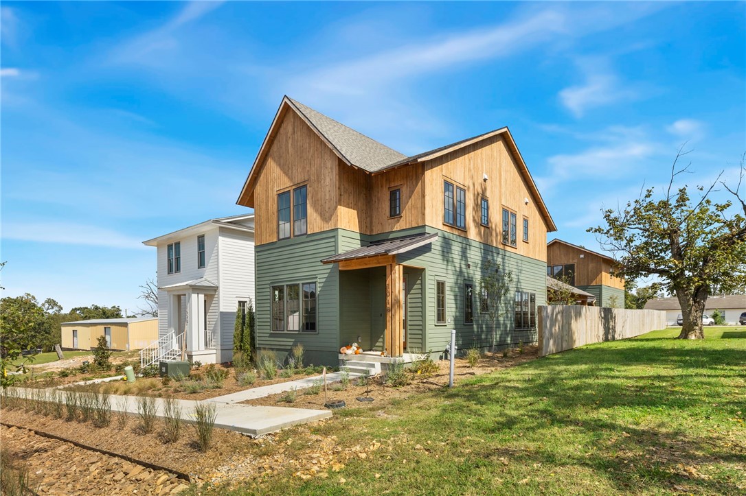 Arboretum Row - Residential