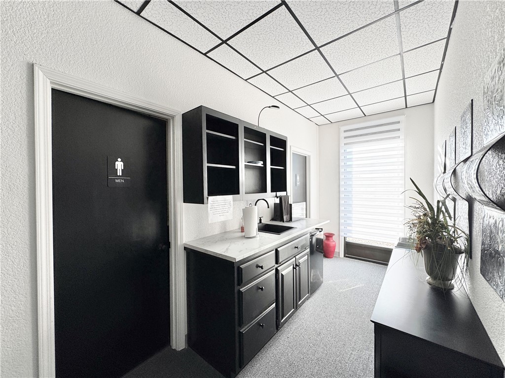 12-19-30-ROGERS - Commercial Lease