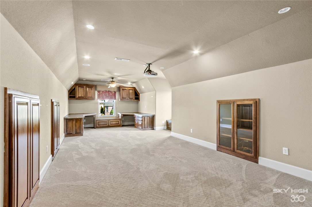 Shadow Valley Ph V Rogers - Residential