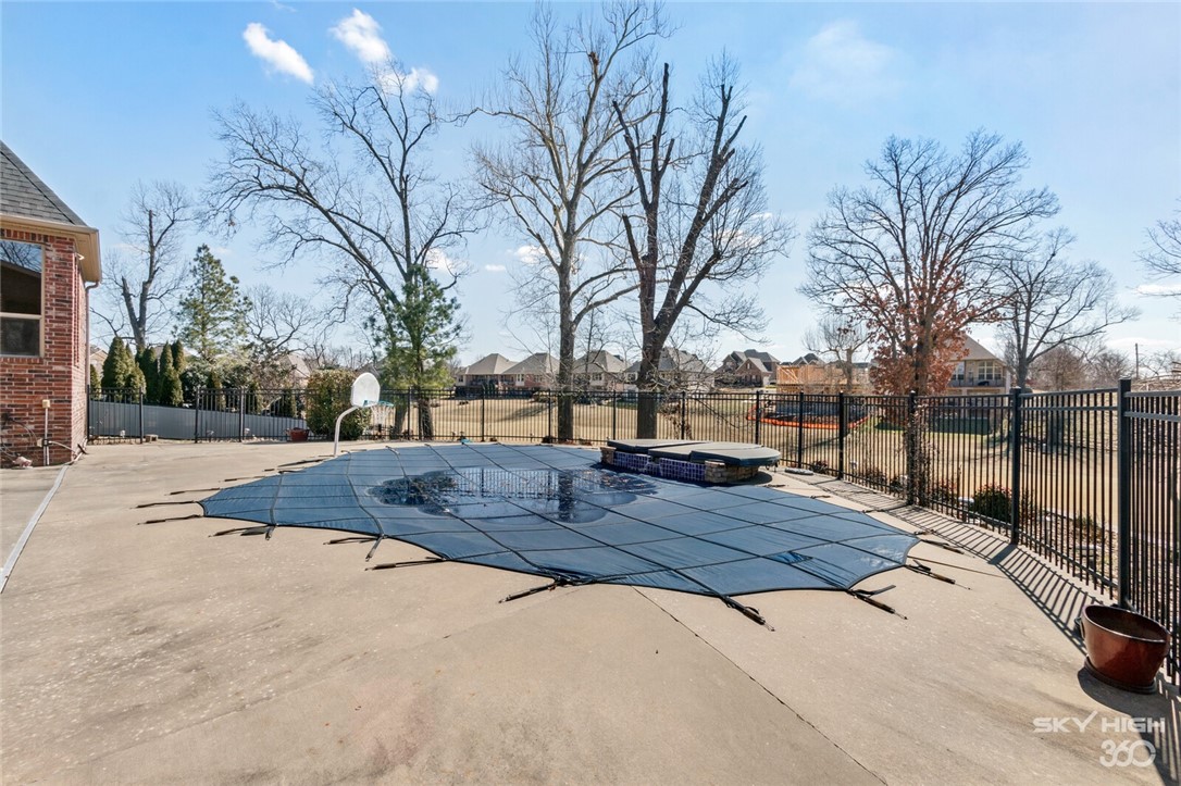 Shadow Valley Ph V Rogers - Residential