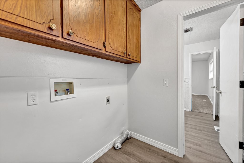 32-21-28-GARFIELD - Residential