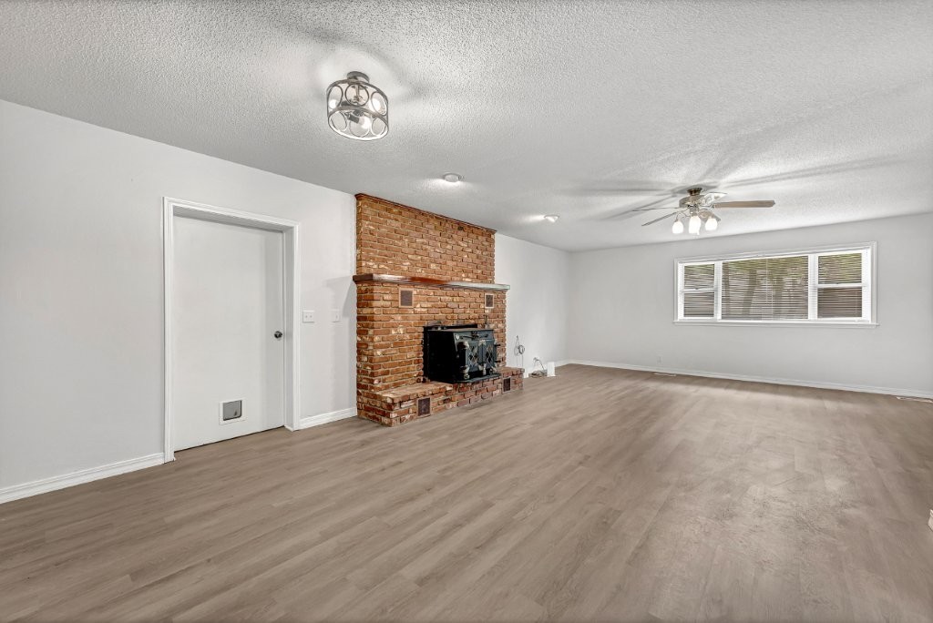 32-21-28-GARFIELD - Residential