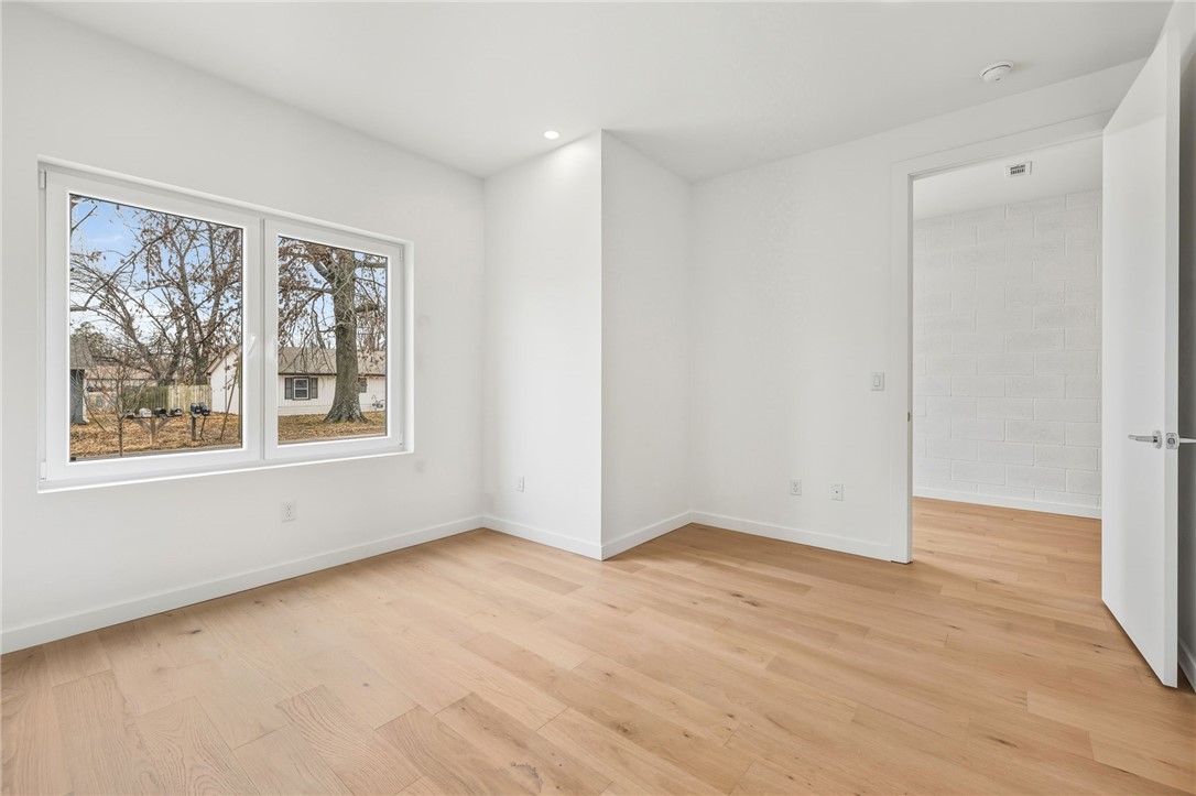 LIGHTBOX AT MARKET-BENTONVILLE - Residential