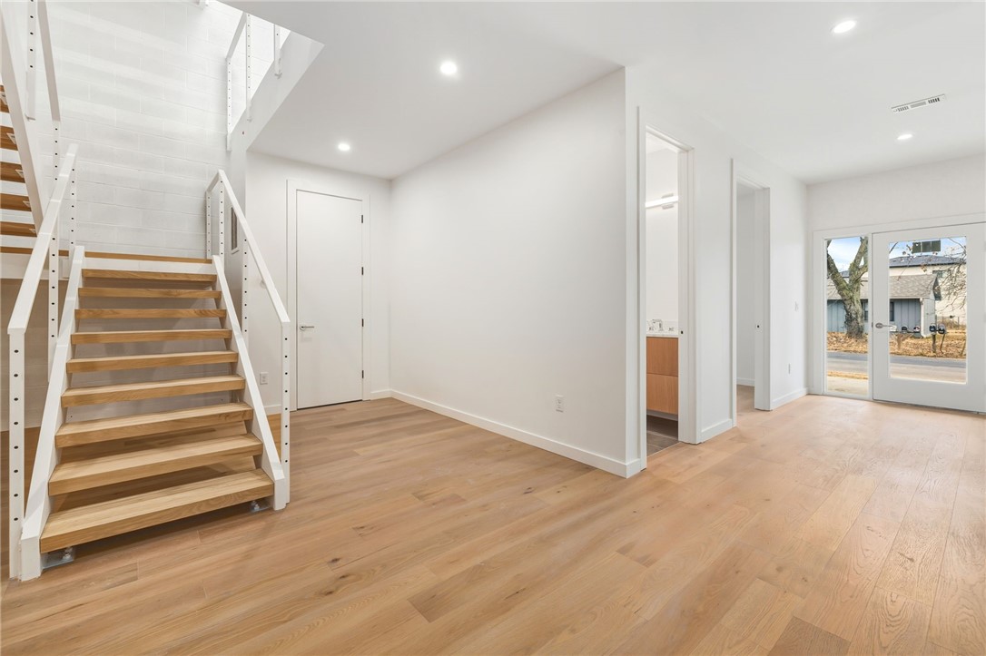 LIGHTBOX AT MARKET-BENTONVILLE - Residential