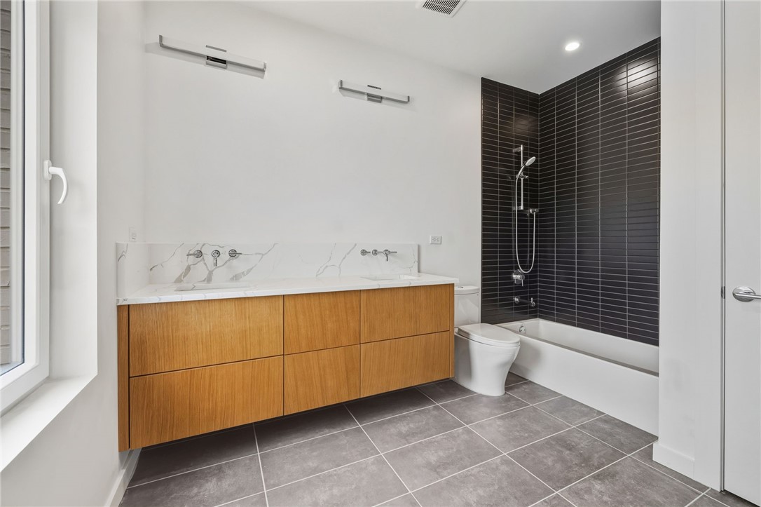 LIGHTBOX AT MARKET-BENTONVILLE - Residential