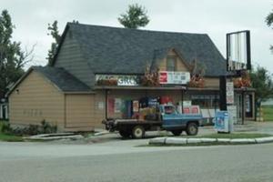 Nice location in Batavia. Register y our buyers. Will make a great convenient store.