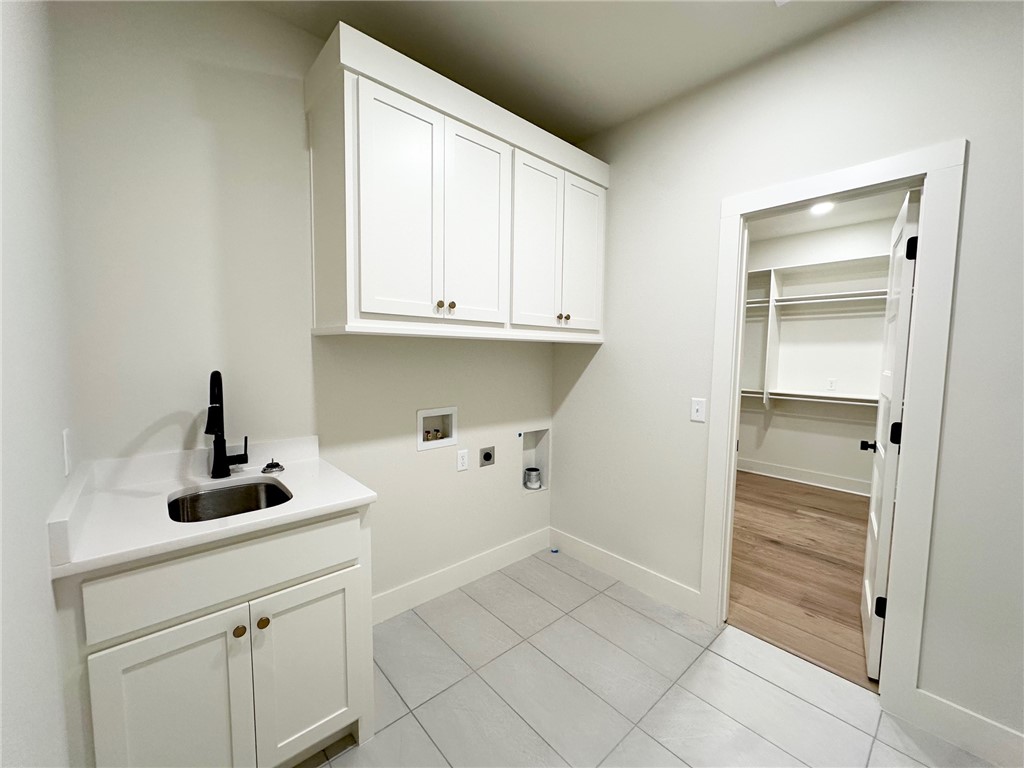 BENEDETTO S/D PH II - Residential
