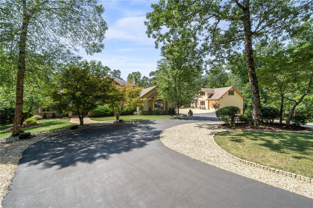 Oakhills - Residential