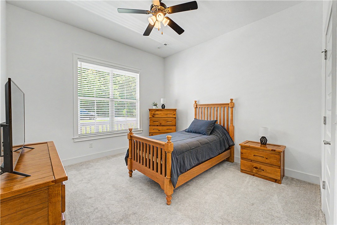 Knolls - Residential