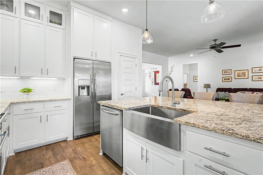 Knolls - Residential
