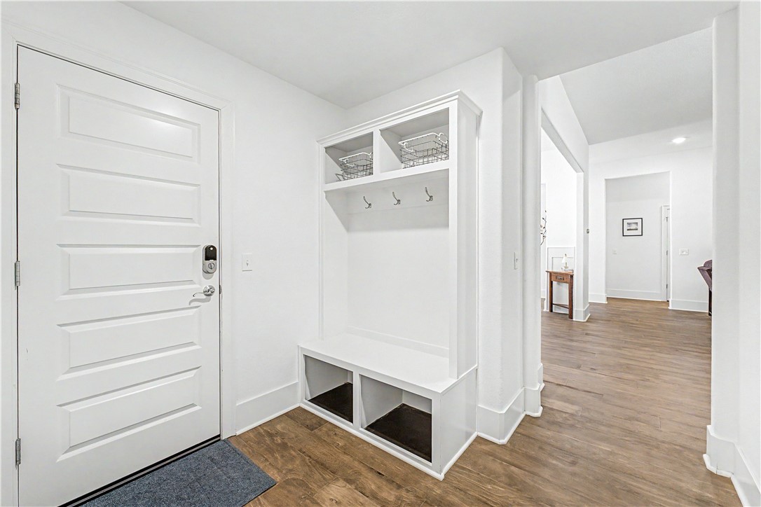 Knolls - Residential