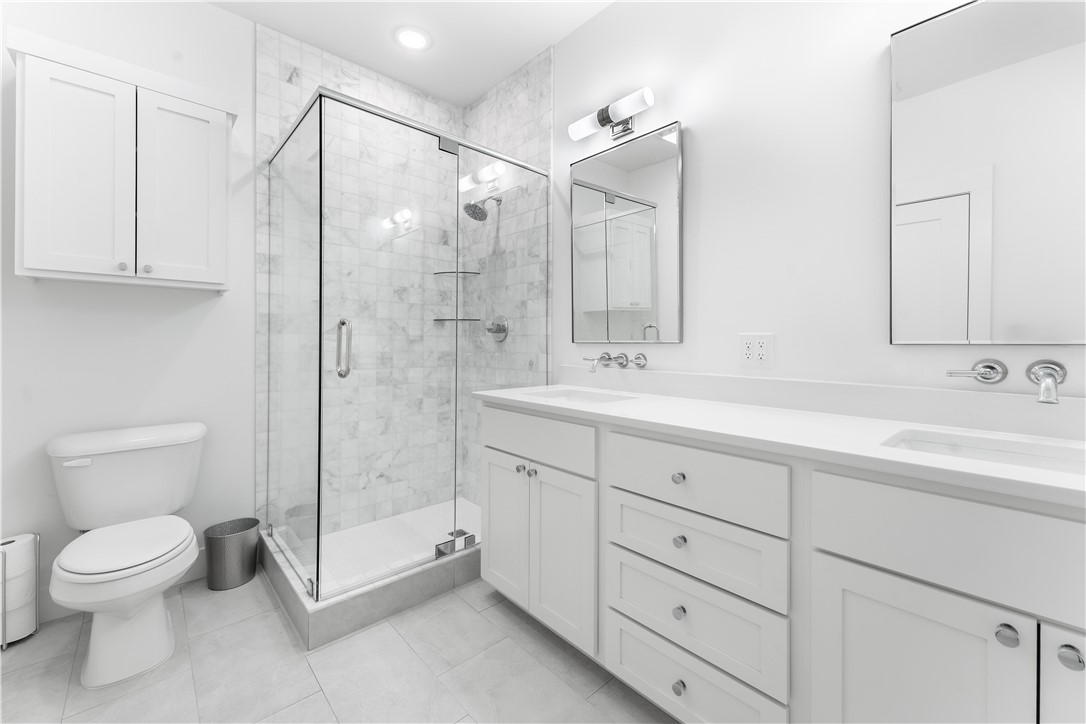 T J HOLLANDS SUB-BENTONVILLE - Residential