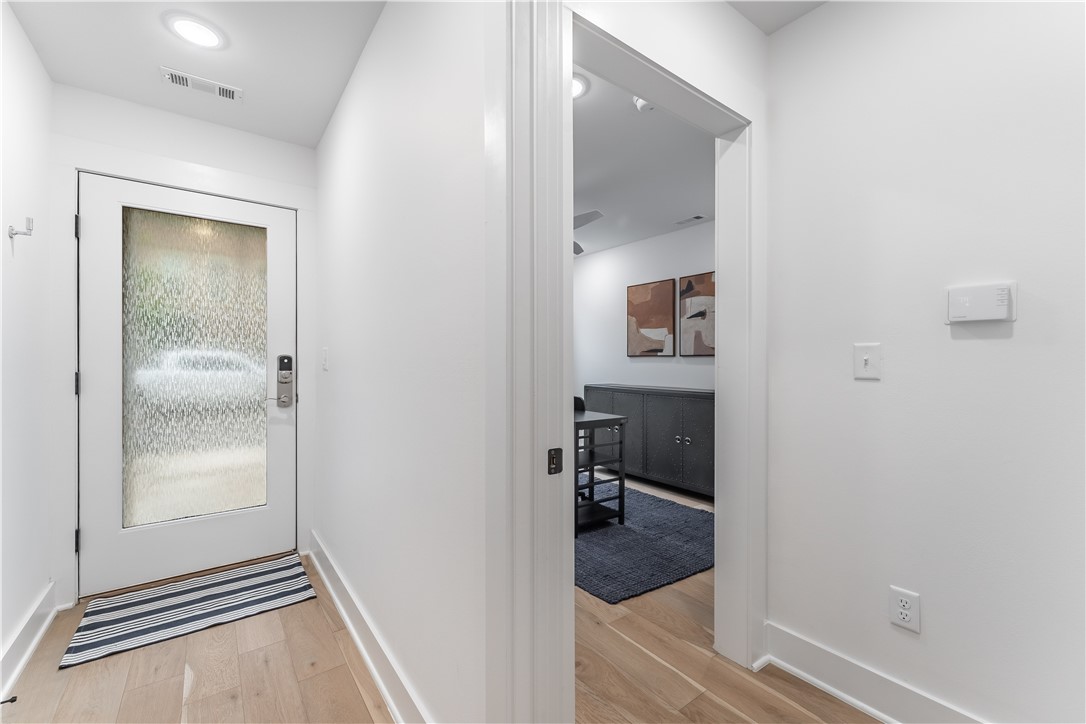 T J HOLLANDS SUB-BENTONVILLE - Residential