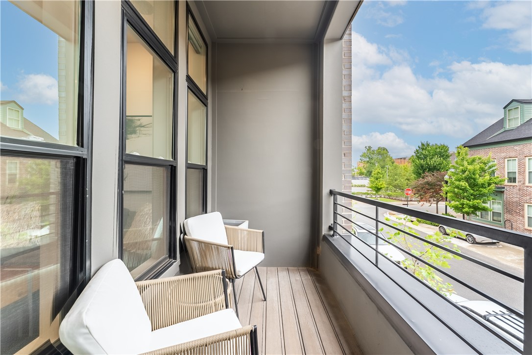 T J HOLLANDS SUB-BENTONVILLE - Residential