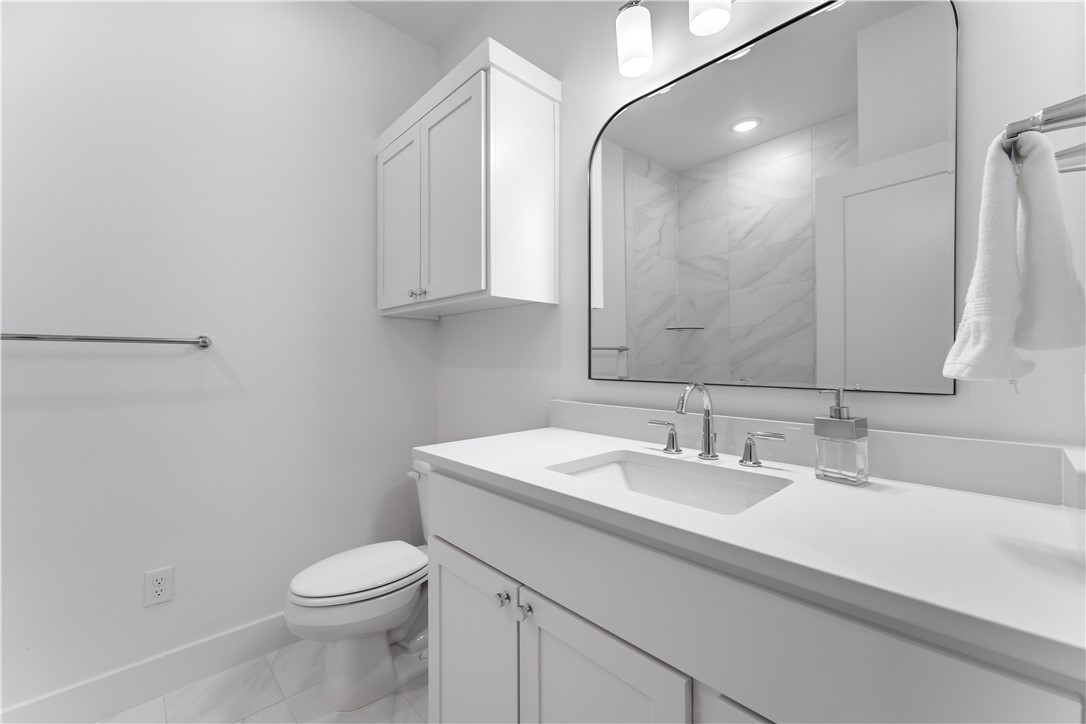 T J HOLLANDS SUB-BENTONVILLE - Residential