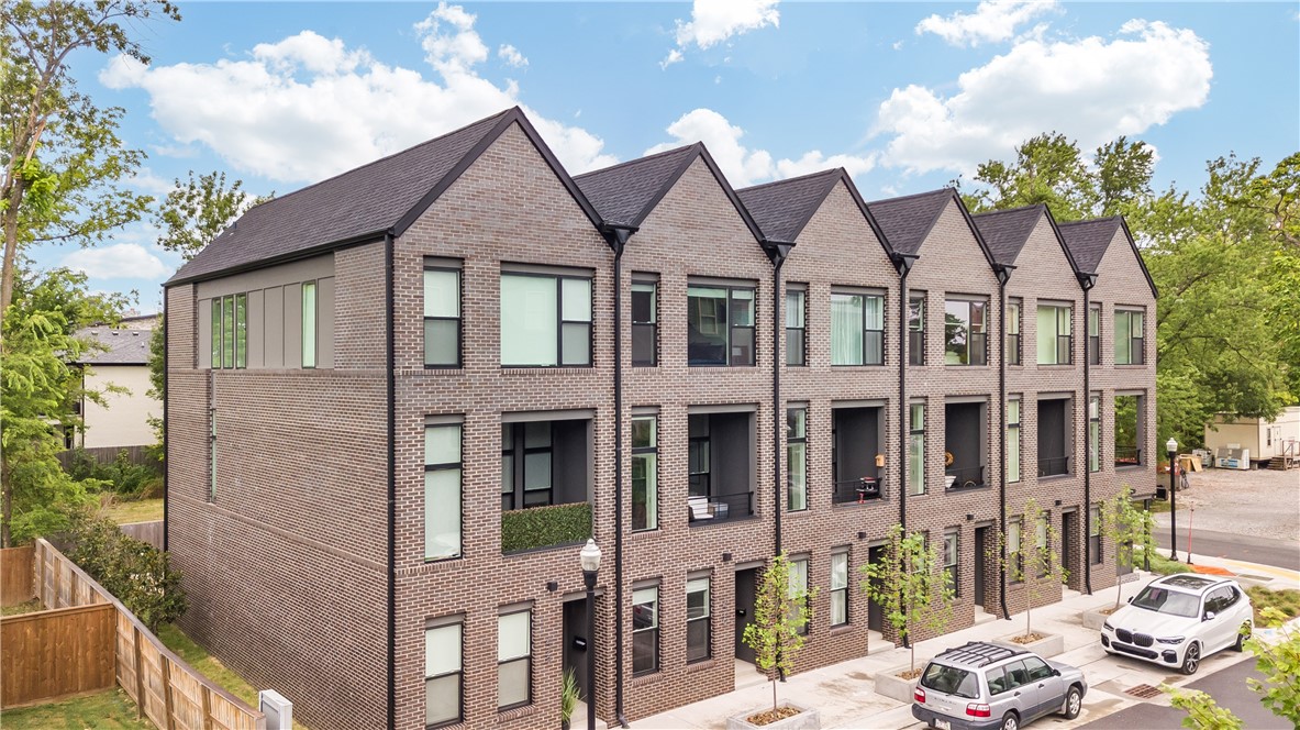 T J HOLLANDS SUB-BENTONVILLE - Residential