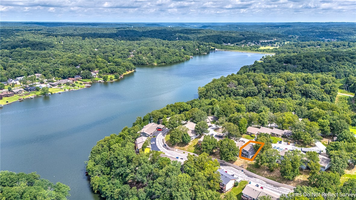 Discover this end-unit townhome with seasonal views of Lake Windsor and located just minutes from Kingswood Golf Course, Tanyard Creek Trail and the famous Crystal Cave. Filled with natural light, this townhome features soaring ceilings, beautiful hardwood floors and private patio access off the living area and all three bedrooms. Upstairs is the spacious primary suite dual walk-in closets, full bathroom, kitchen, living and dining areas. Downstairs, youāll find two additional large bedrooms, versatile bonus room perfect for a home office, gym, or guest space, and large storage closet . Enjoy low-maintenance living with exterior upkeep managed by the City of Bella Vista. Prime location close to trails, golf, lakes, and all that Bella Vista has to offer!