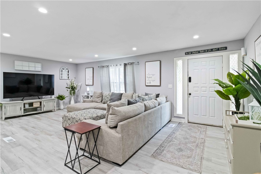 High Chaparral I - Residential