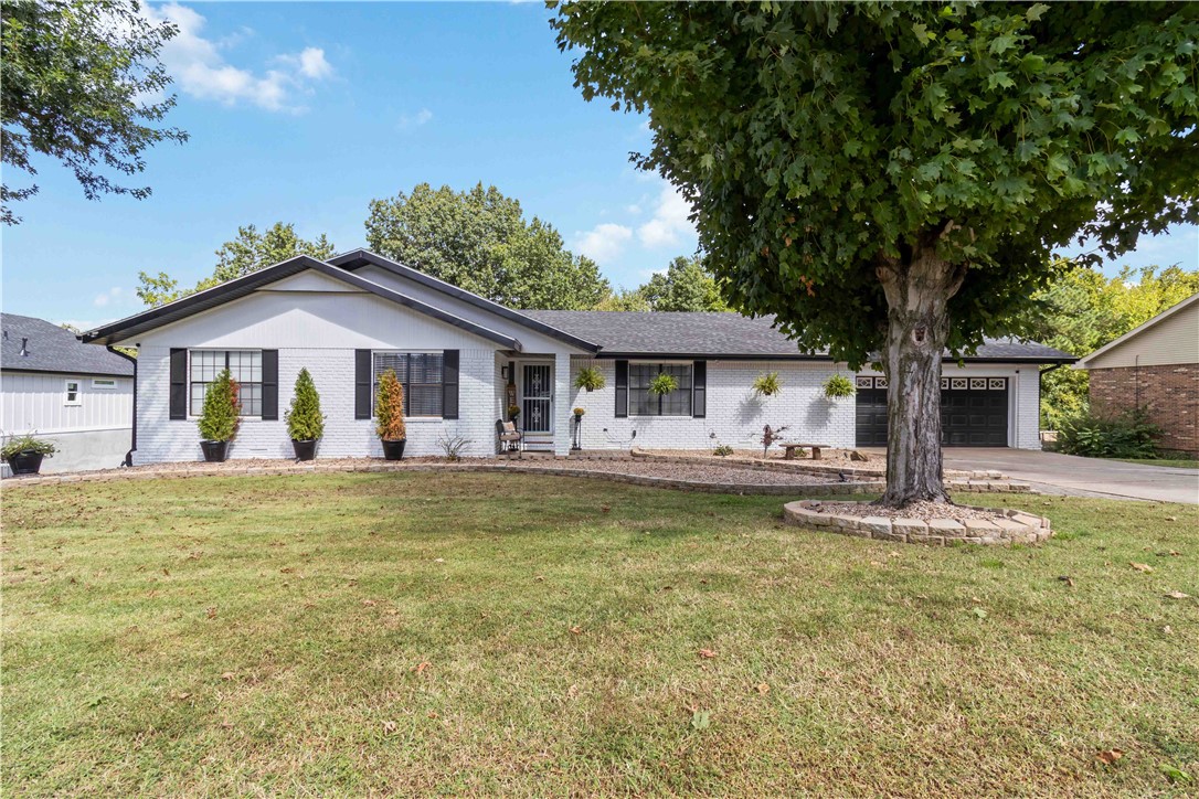 High Chaparral I - Residential