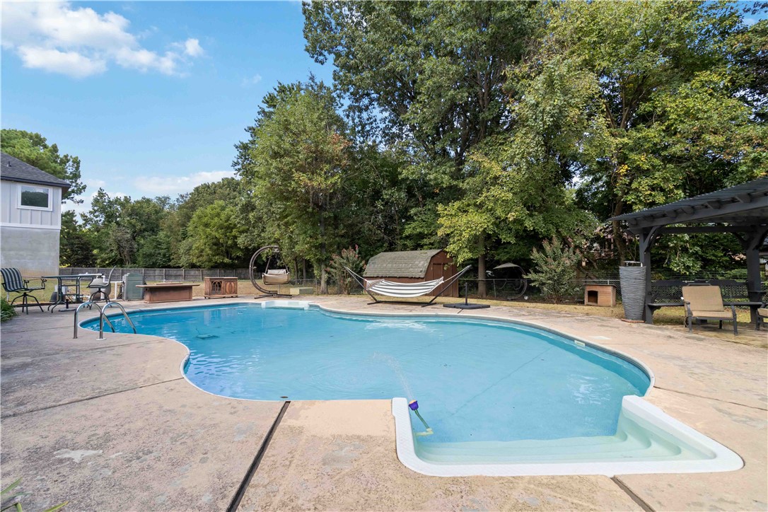 High Chaparral I - Residential