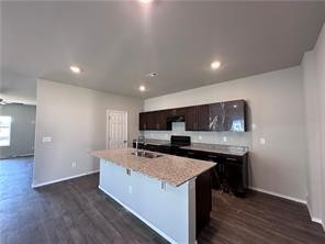 RIVERSIDE VILLAGE S/D PH 1.1 - Residential Lease