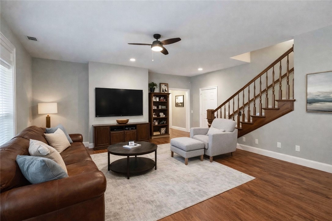 Hanover Sub Ph Iii Bentonville - Residential