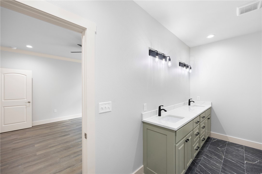 Hudson Harbor Estates - Residential