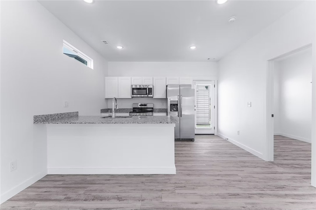 FEATHERSTON WEST SUB PH 1-CENTERTON - Residential