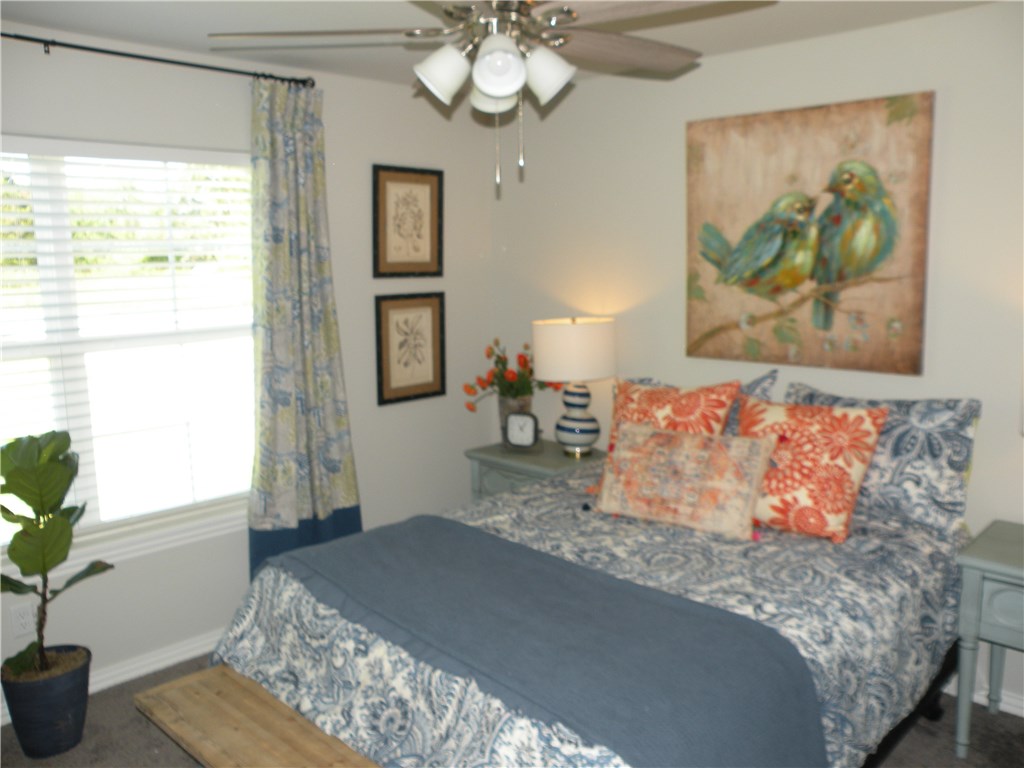 Unit 106 Holiday Island - Residential