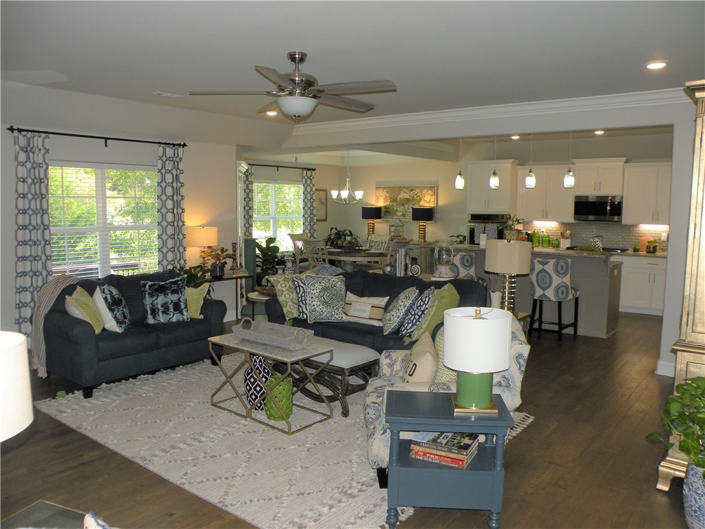 Unit 106 Holiday Island - Residential