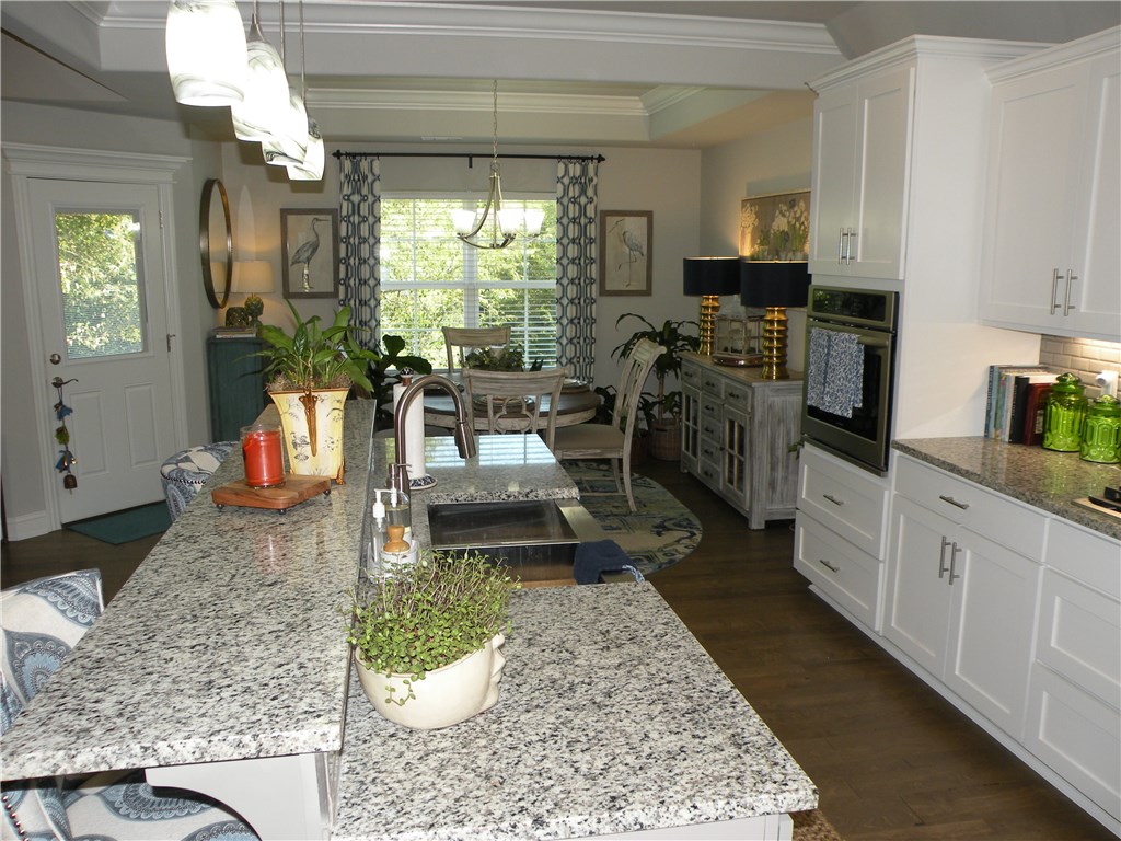 Unit 106 Holiday Island - Residential