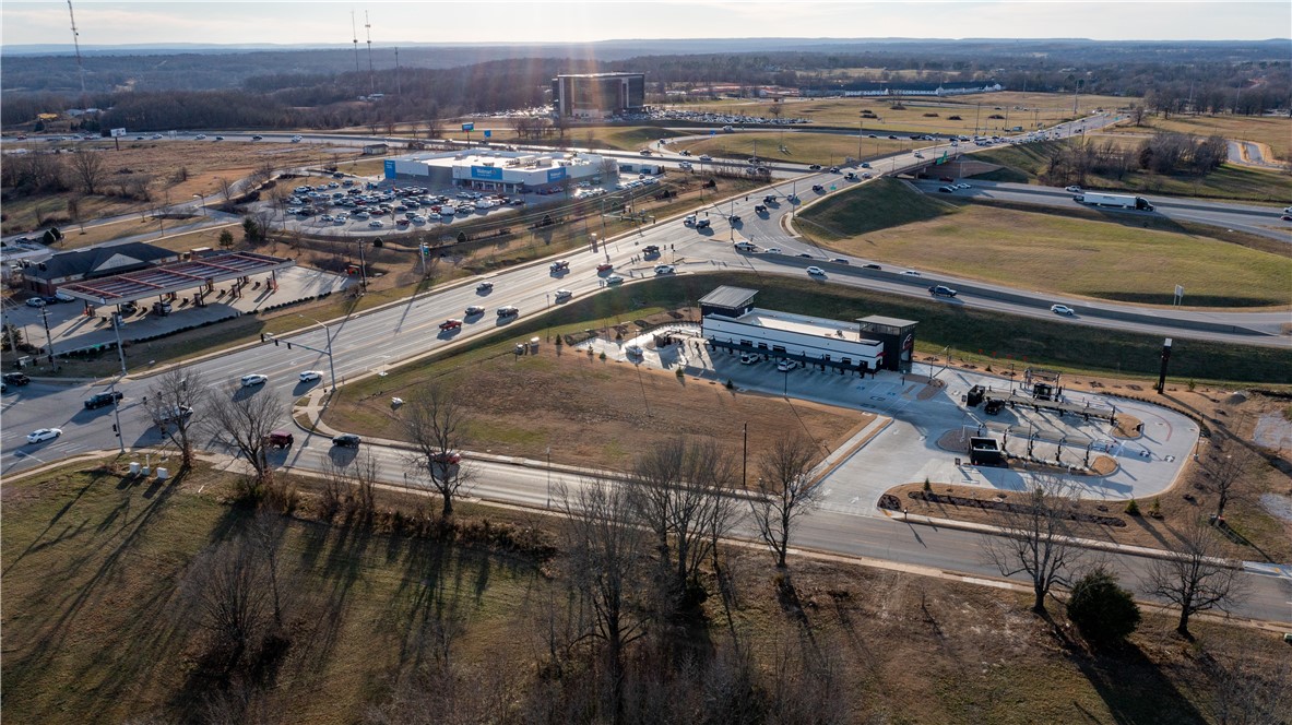 Charlotte Add - Land