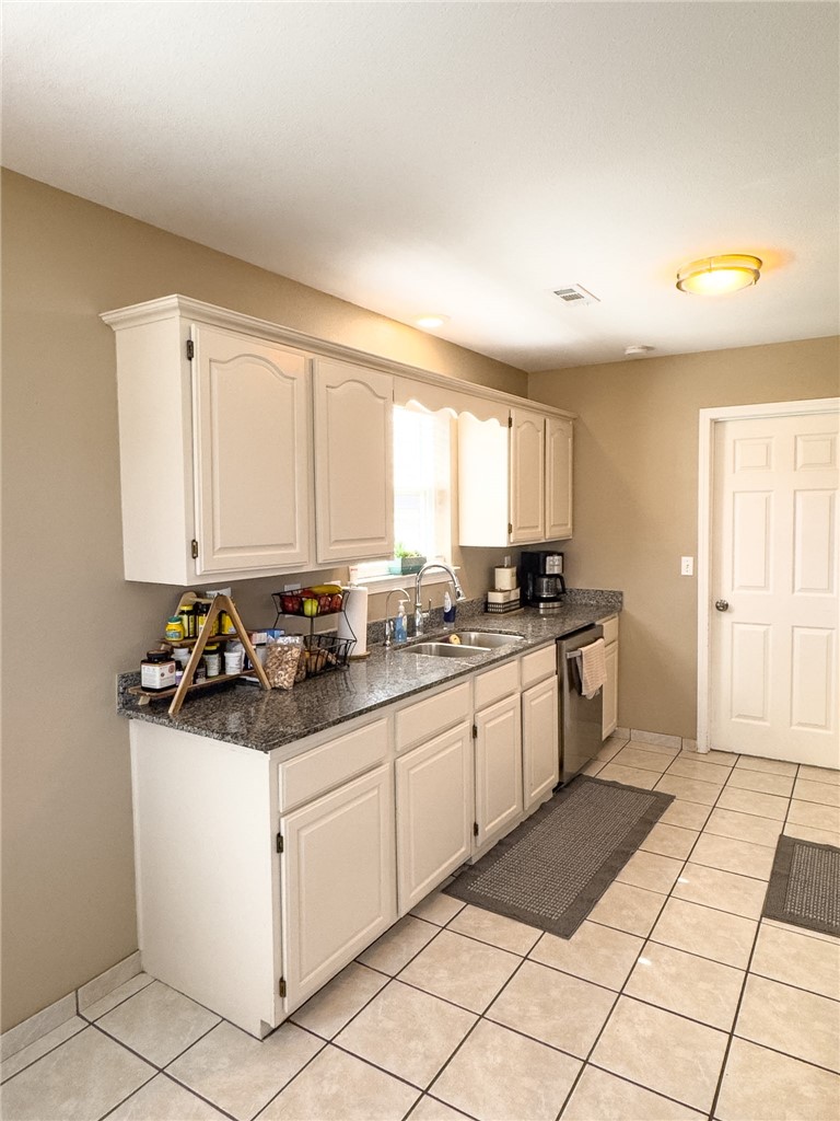 Seminole Hills Rogers - Residential