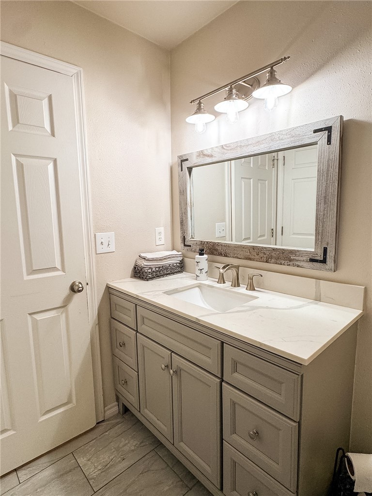 Seminole Hills Rogers - Residential