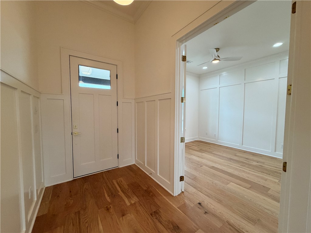 Crescent View - Residential