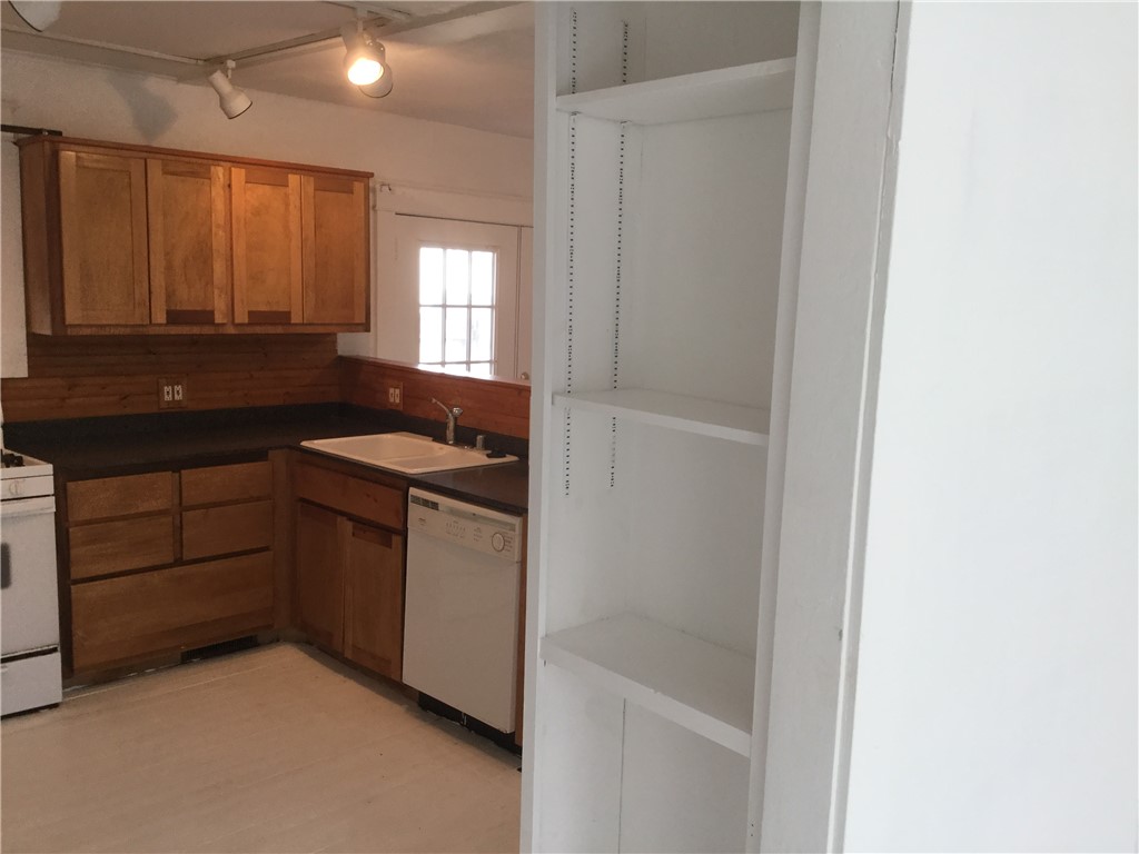 N/A - Residential Lease