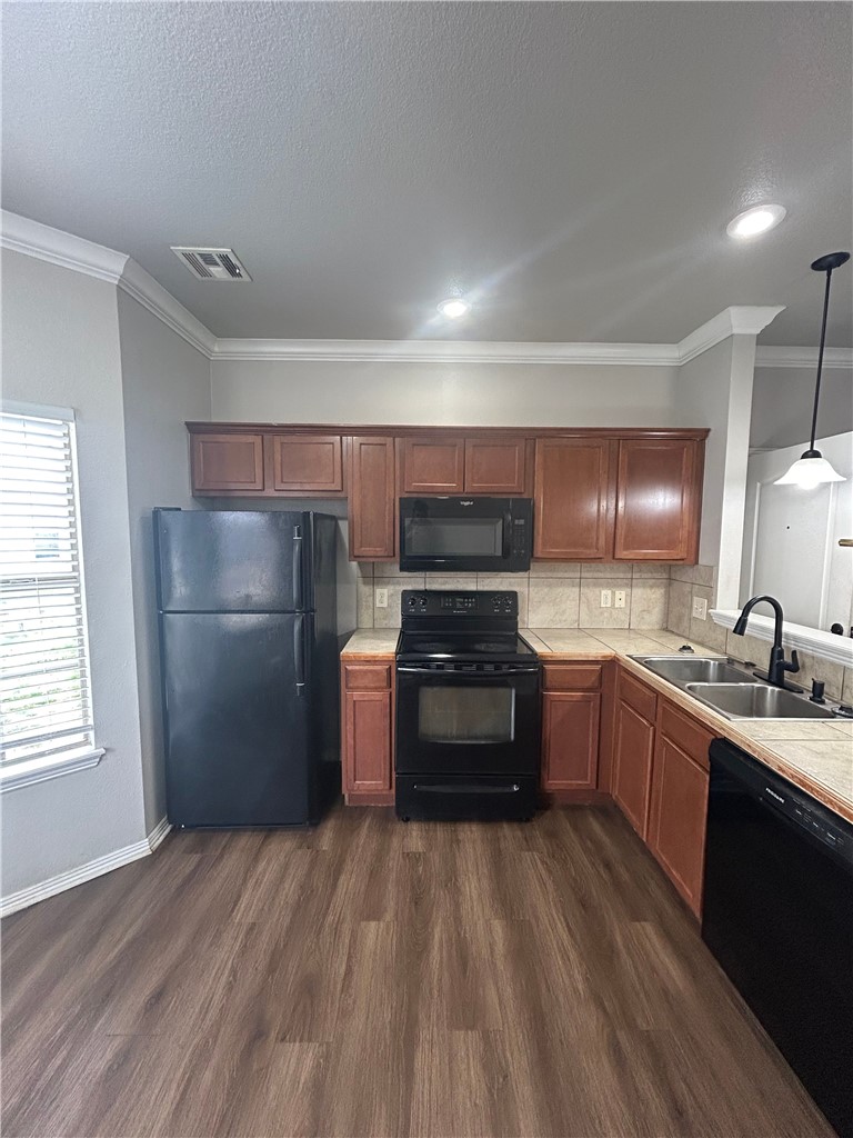 Sunbridge Villas Sub - Residential Lease