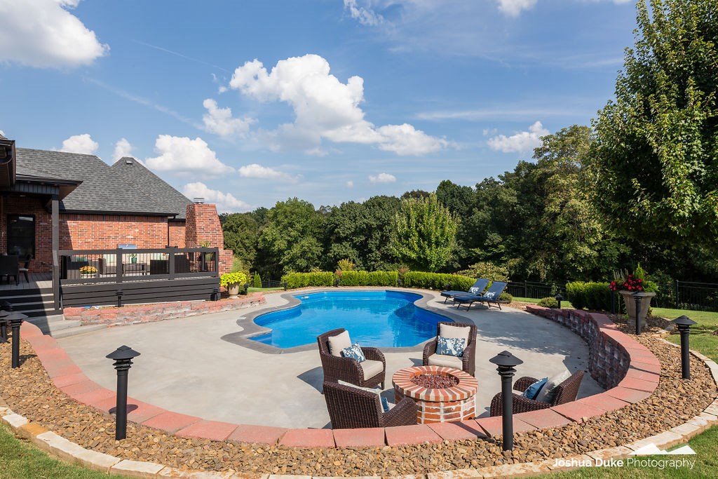 Estates At Dogwood Canyon - Residential