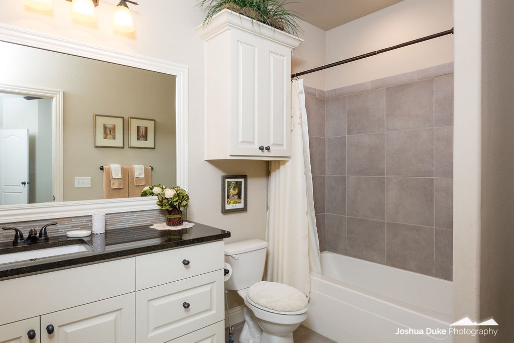 Estates At Dogwood Canyon - Residential