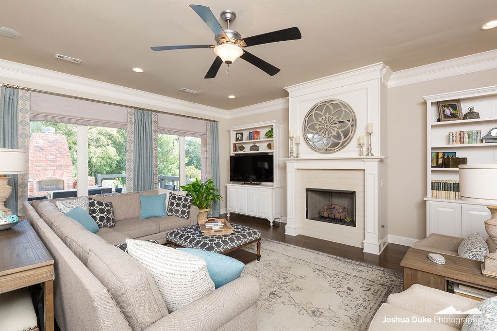 Estates At Dogwood Canyon - Residential