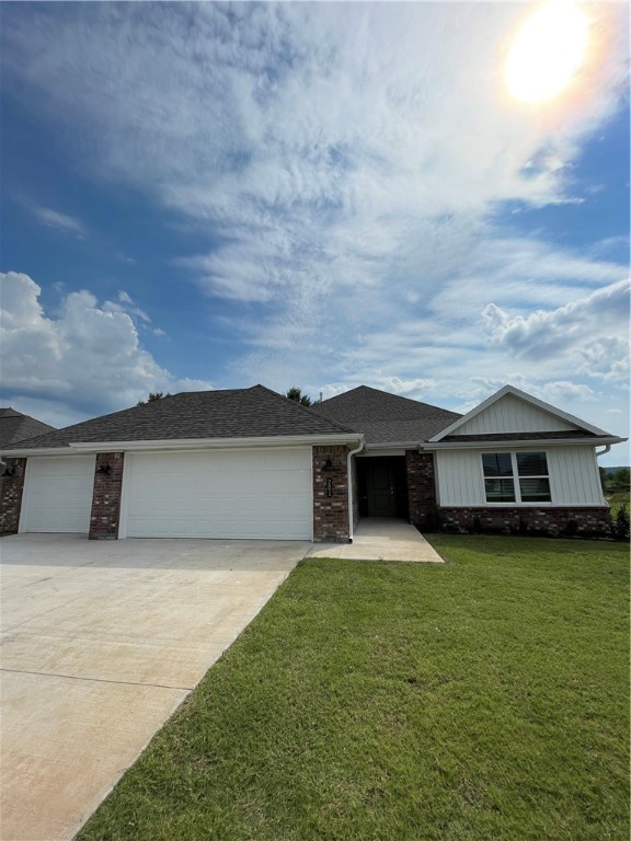 Largest floorplan in new subdivision Snyder Grove S/D. The Fredrick floor plan features 4 bedrooms, 2 bathrooms, wood floors, granite countertops, split floor plan, gas log fireplace in living room, large open kitchen with pantry, big master suite complete with separate shower and tub along with double vanity and large walk in closet. Covered back patio & much more! Come take a look!