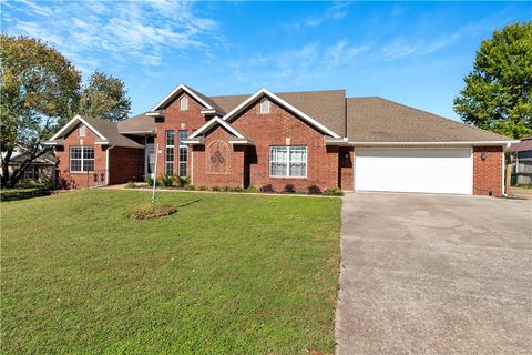 Photo of 2350 Brooks Circle, Pea Ridge, AR 72751 (MLS # 1326778)